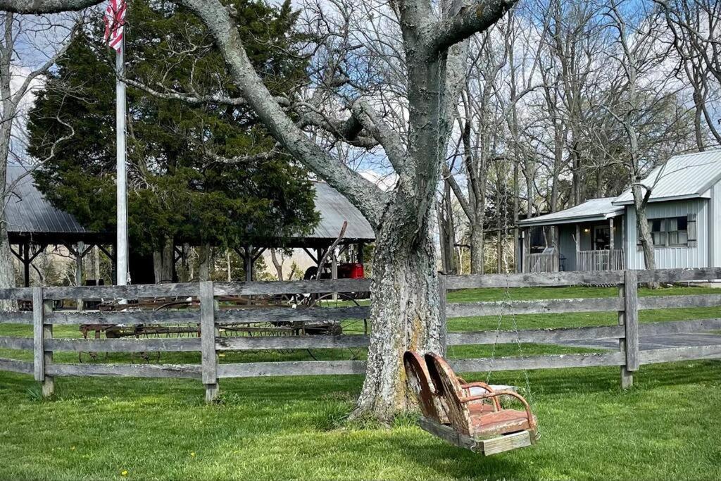Bourbon Trail Cabin On The Farm Lawrenceburg Exterior photo